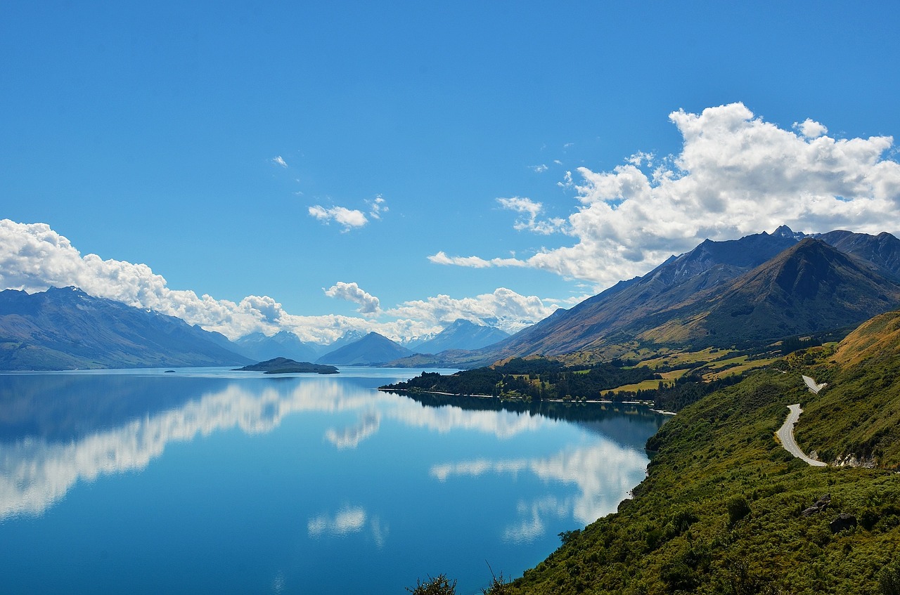 lake the scenery blue sky free photo