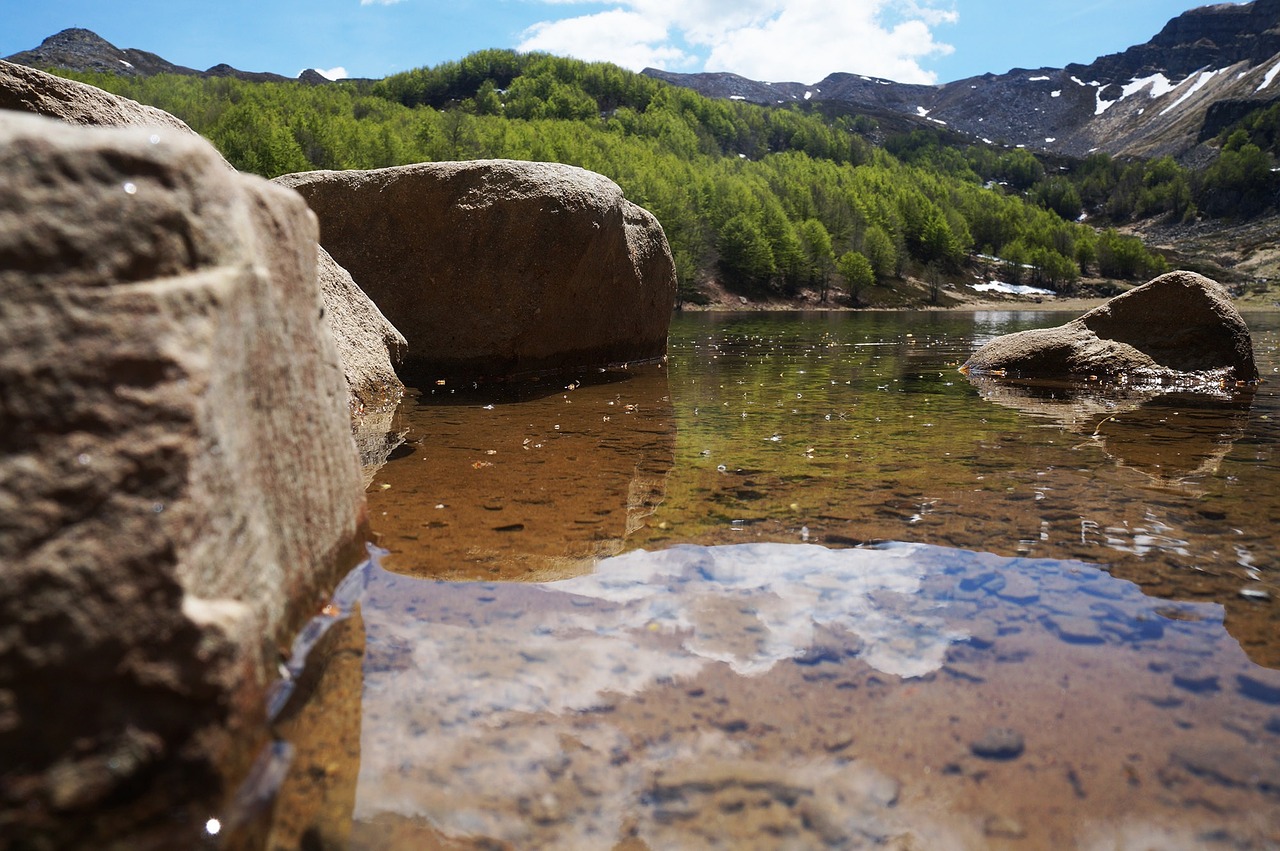 lake landscape body of water free photo