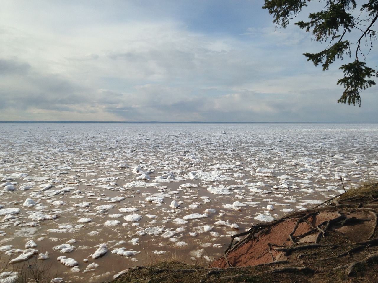 lake lake superior ice free photo