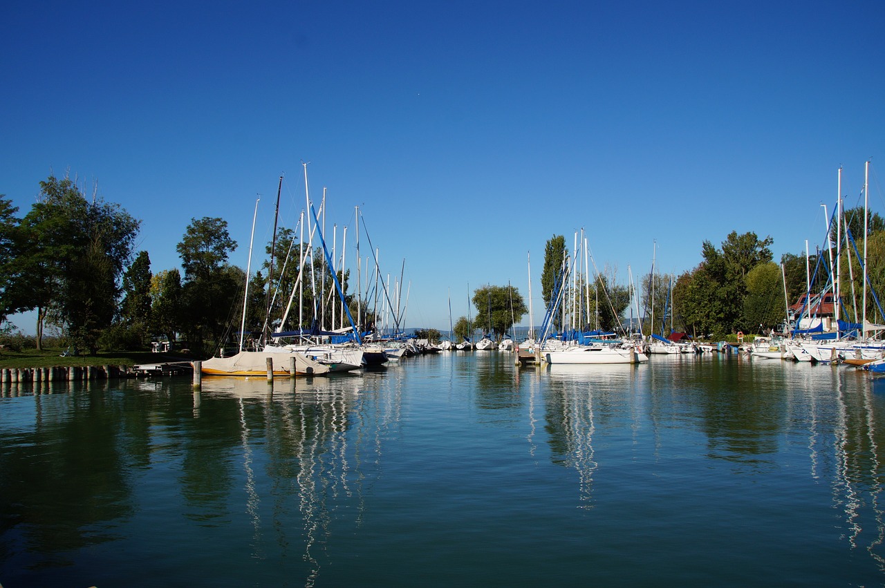 lake balaton port free photo