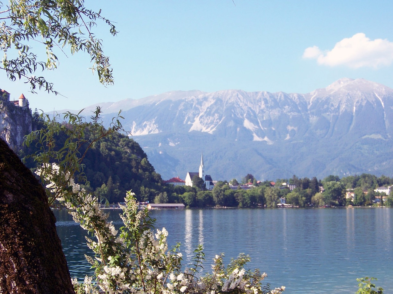 lake bled slovenia karawanken free photo