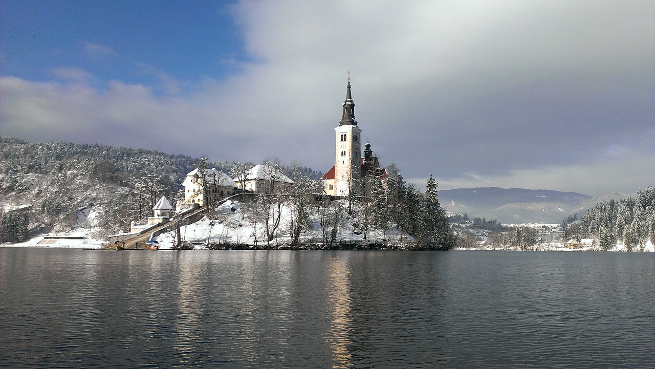 lake bled lake slovenia free photo