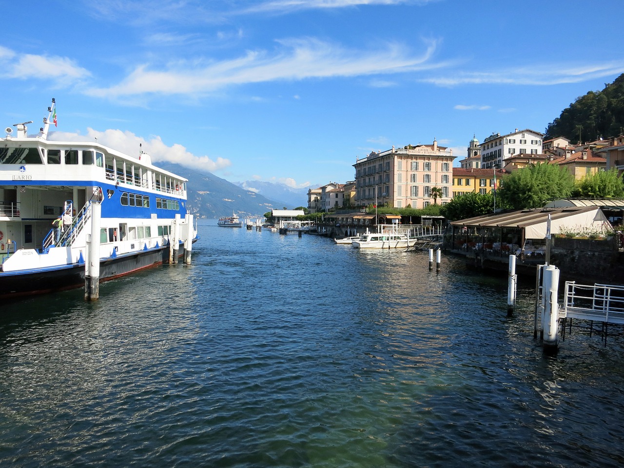 lake como italy water free photo