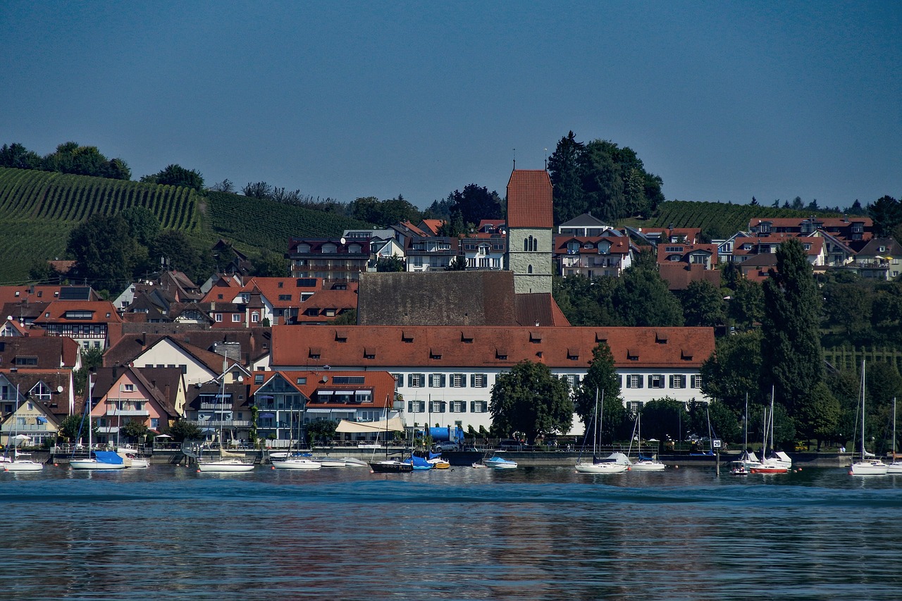 lake constance  water  lake free photo