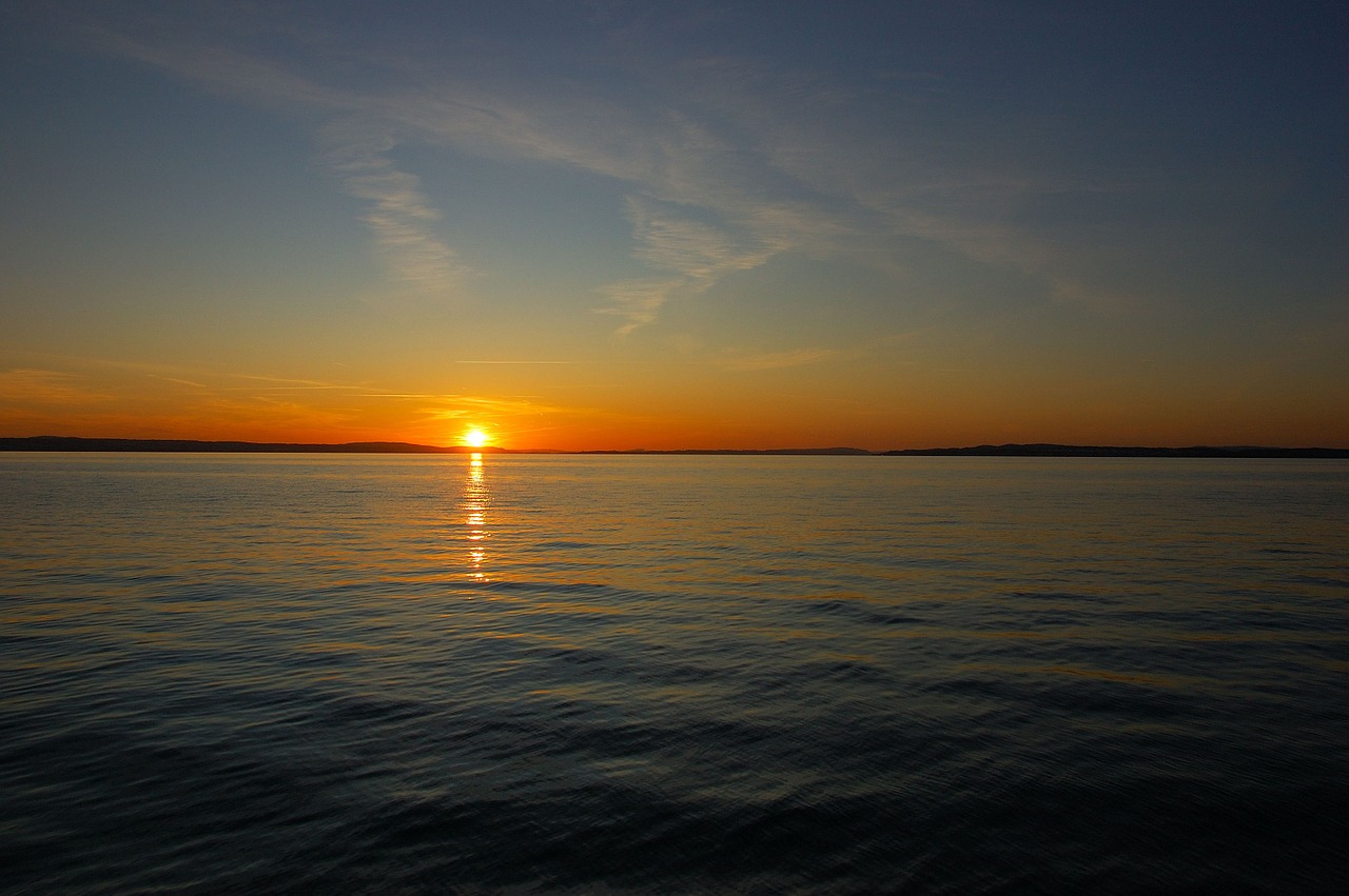 lake constance water dusk free photo