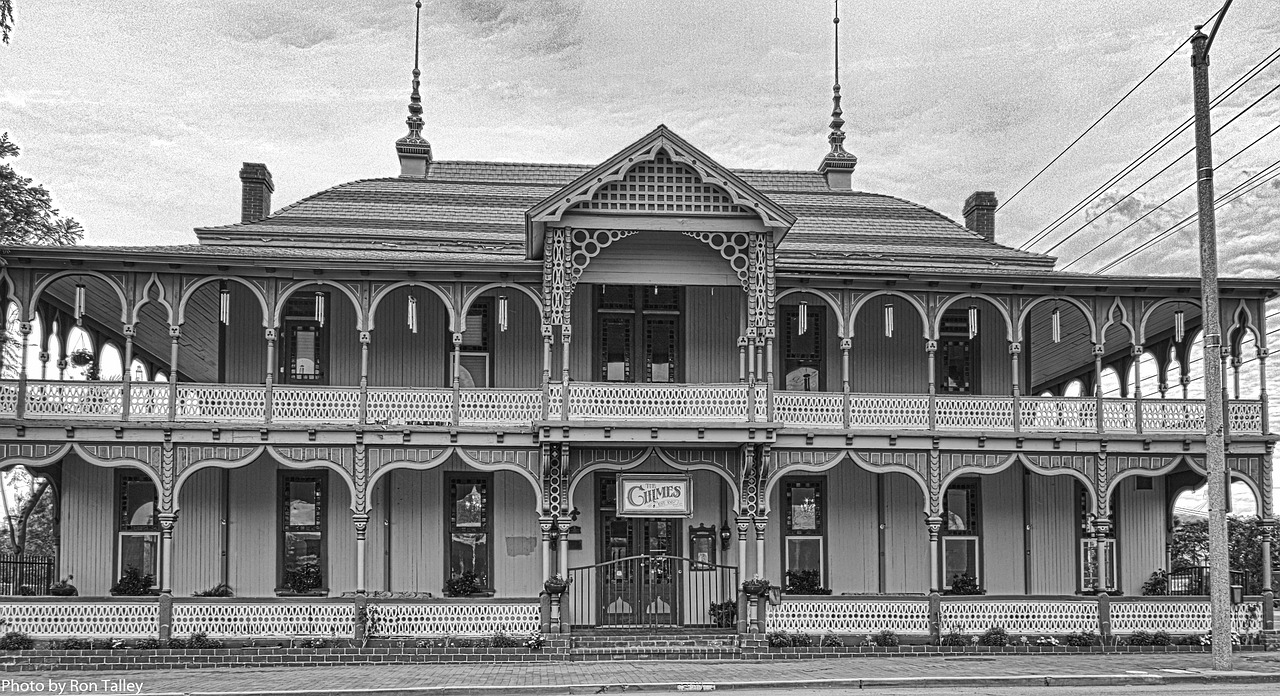 lake elsinore california haunted building haunted places free photo