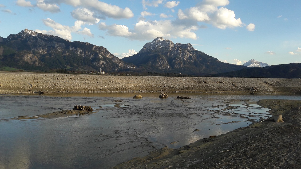 lake forggensee riverbed stream bed free photo