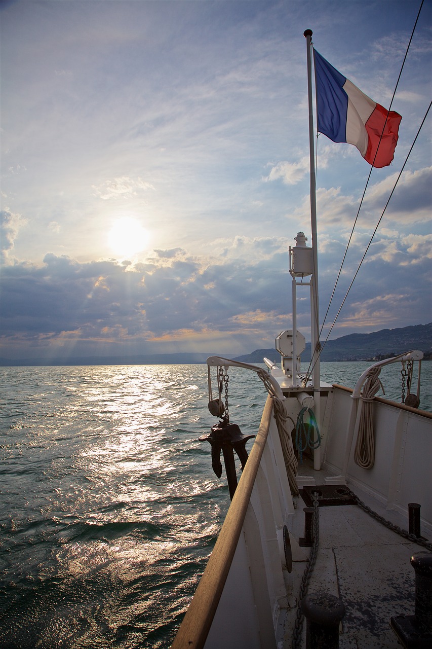 lake geneva  ship  lake free photo