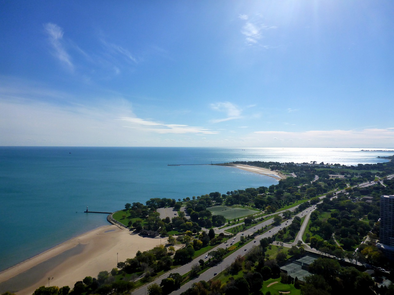 lake michigan chicago skyline free photo