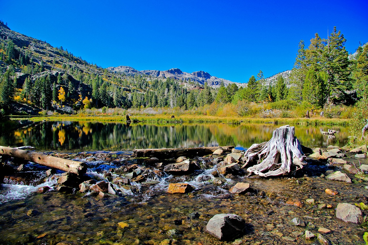 lake tahoe blue sky blue free photo