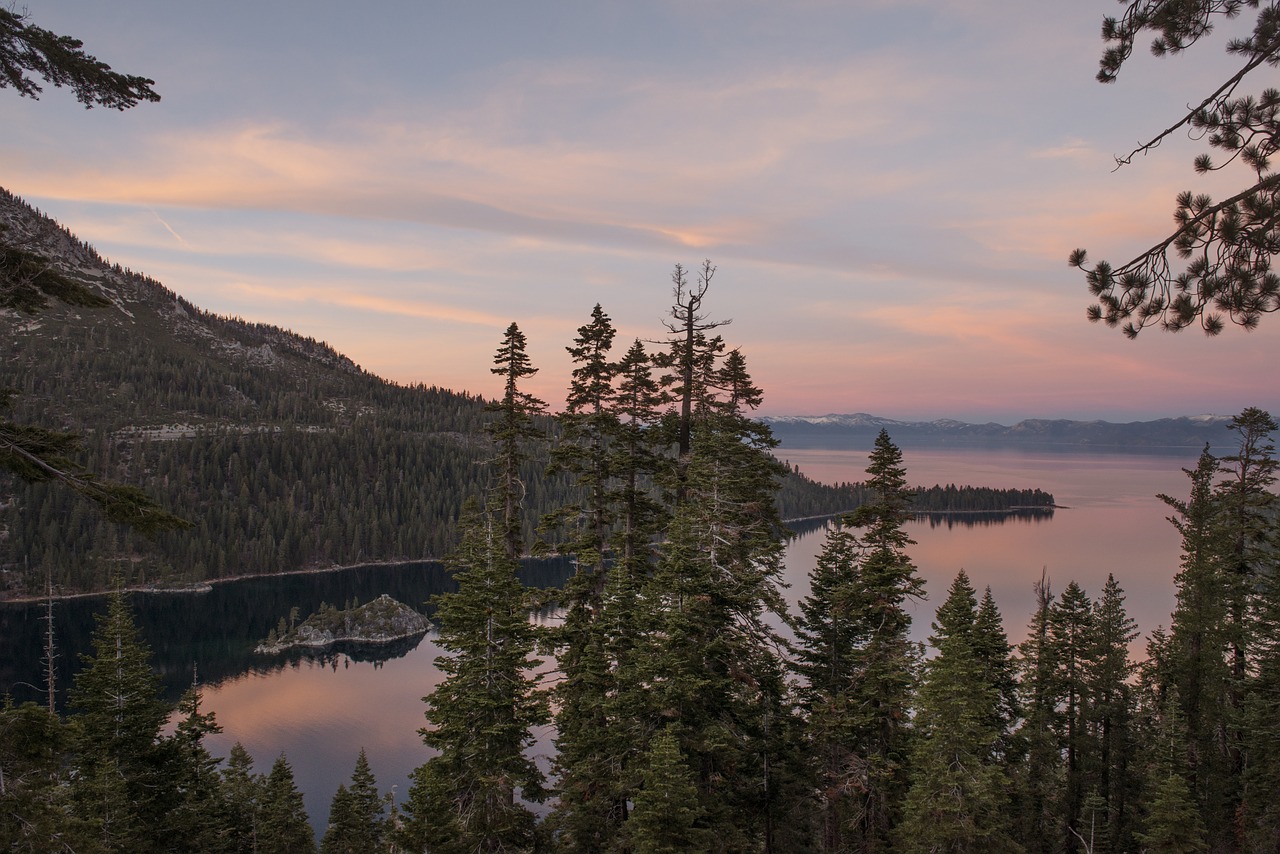 lake tahoe dusk landscape free photo