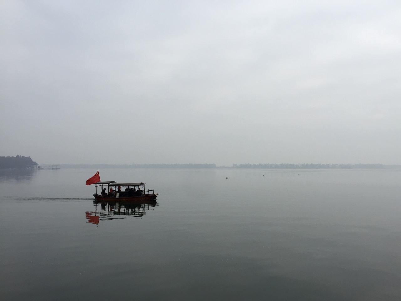 lake tingtao wuhan china free photo