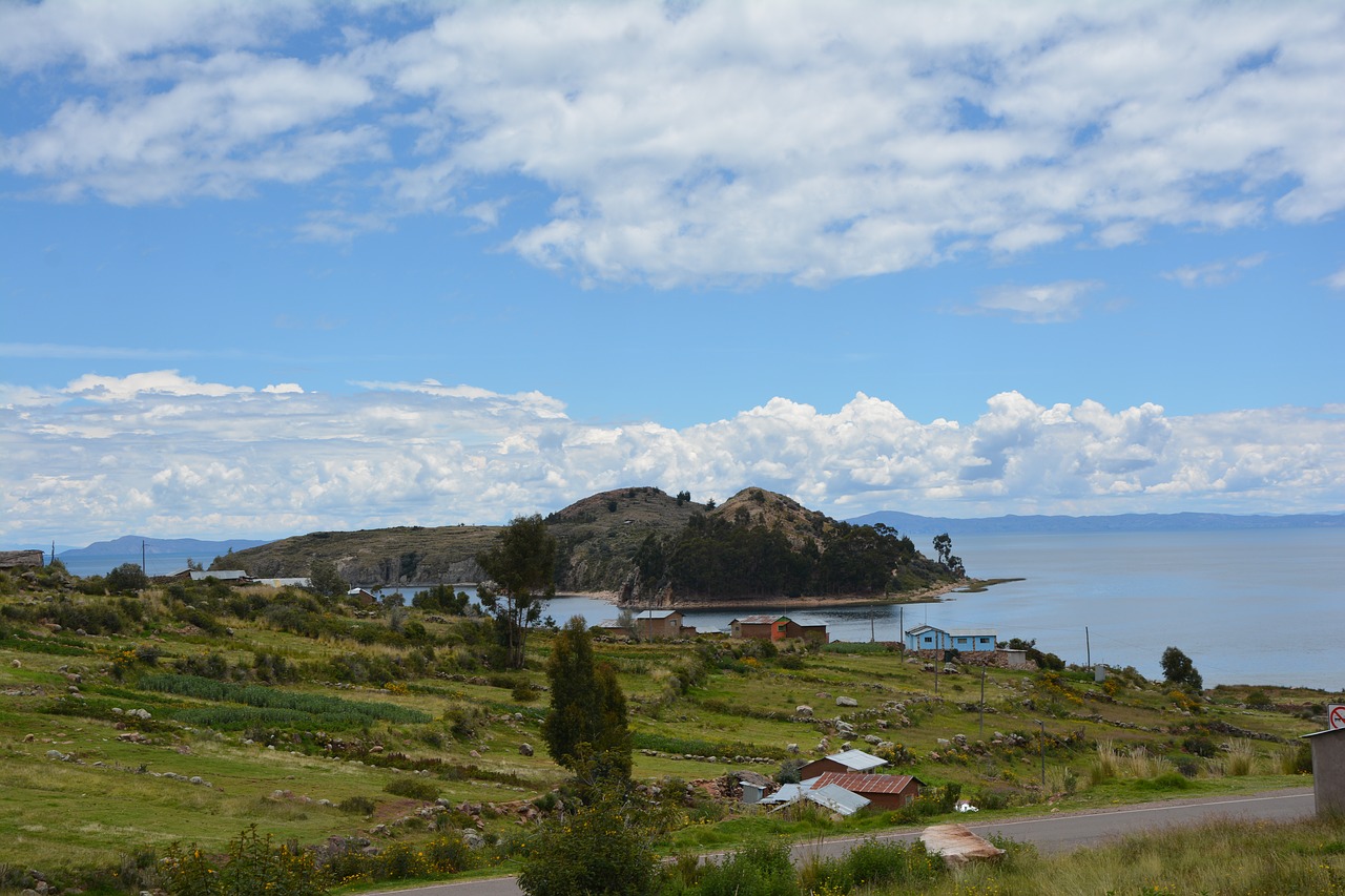 lake titicaca  puno  peru free photo