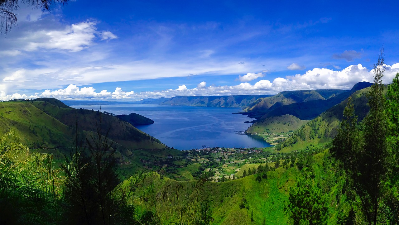 lake toba indonesia sky free photo