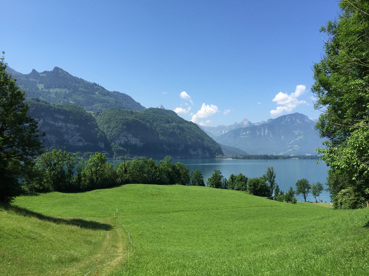 lake walen mountains nature free photo