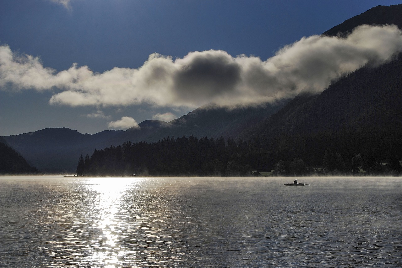 lake weissensee carinthia sunrise free photo