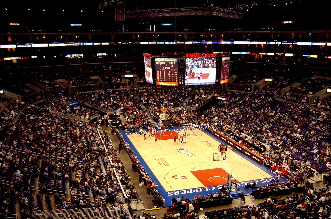 basketball arena match free photo