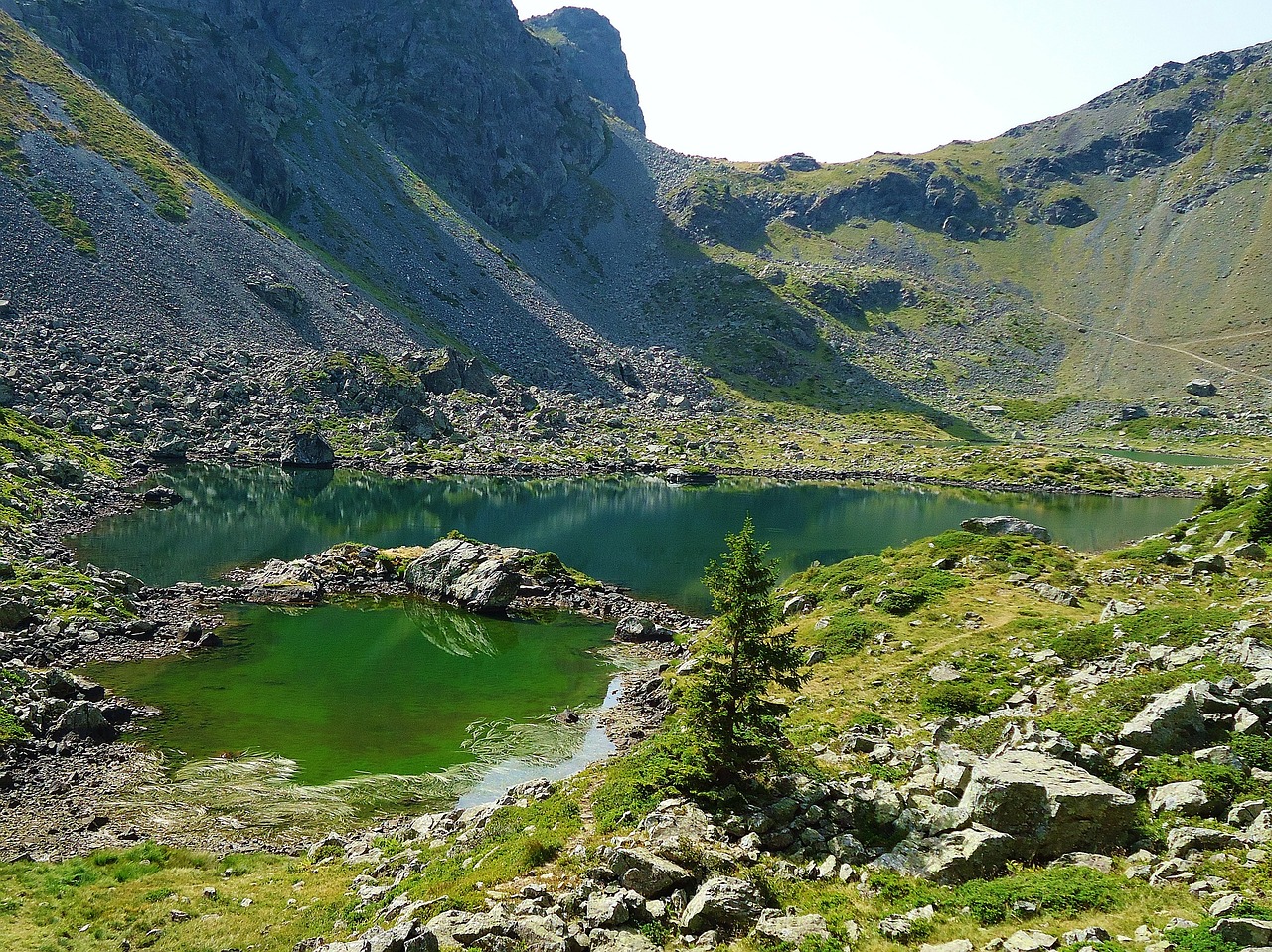 lakes mountain summer free photo