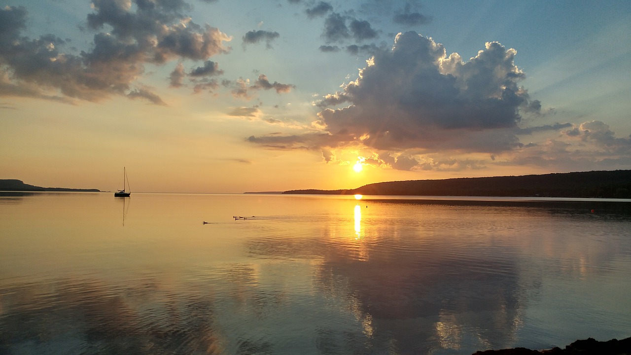 lakeshore  sunrise  summer free photo