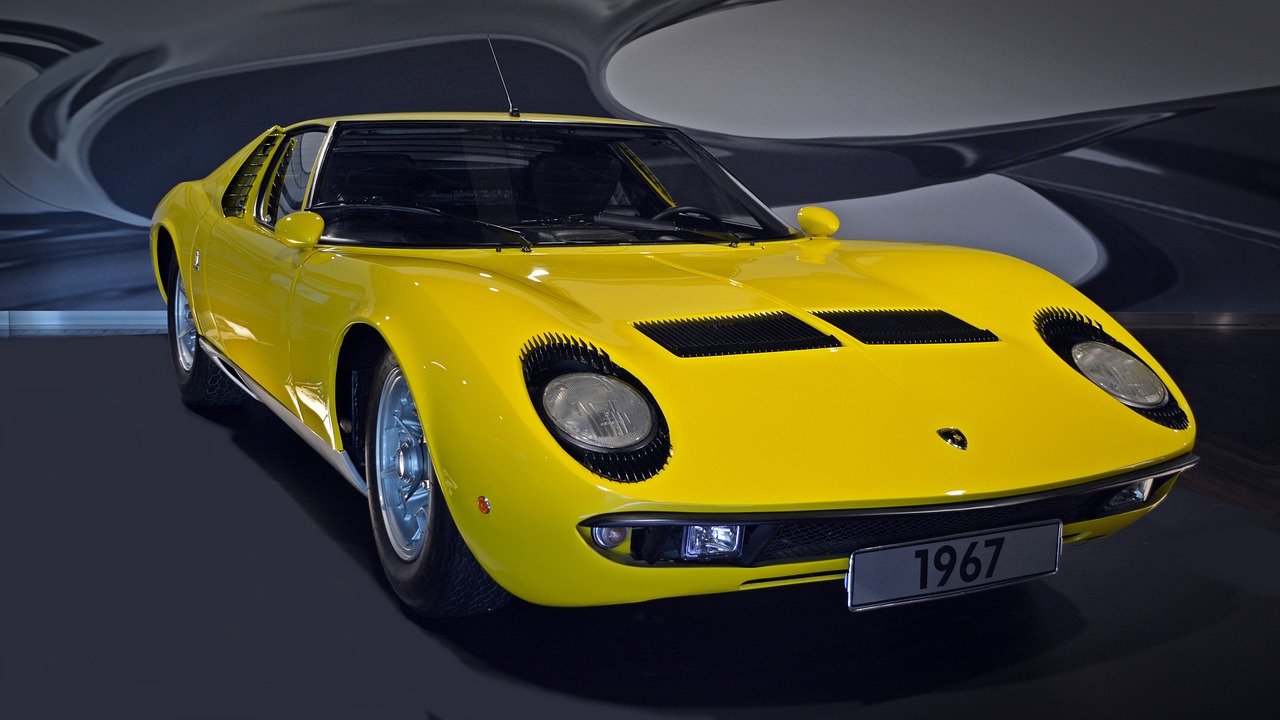 lamborghini miura sports car free photo