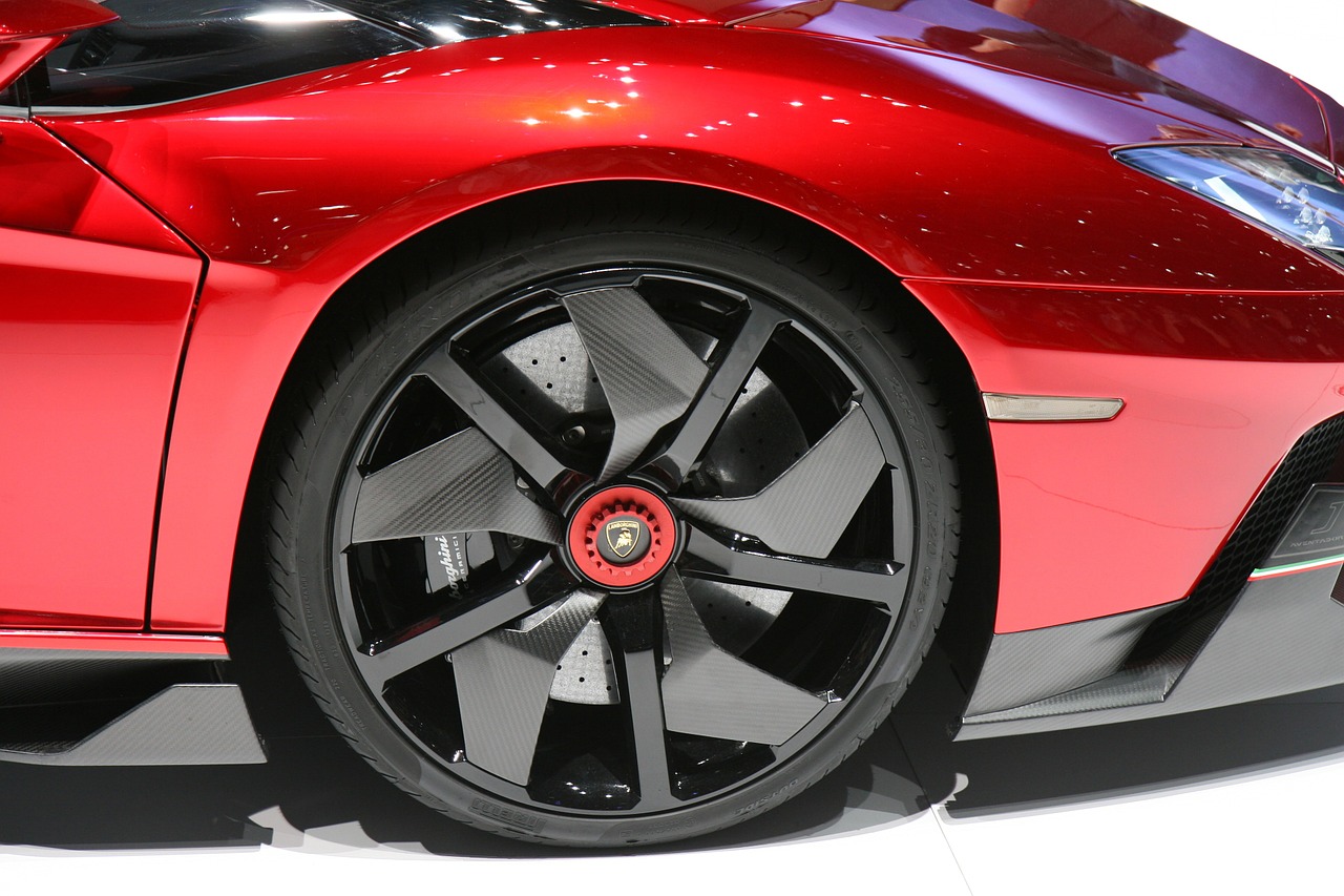 lamborghini wheel tire free photo