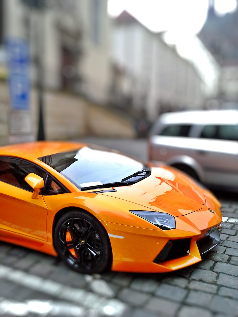 lamborghini brno racing car free photo