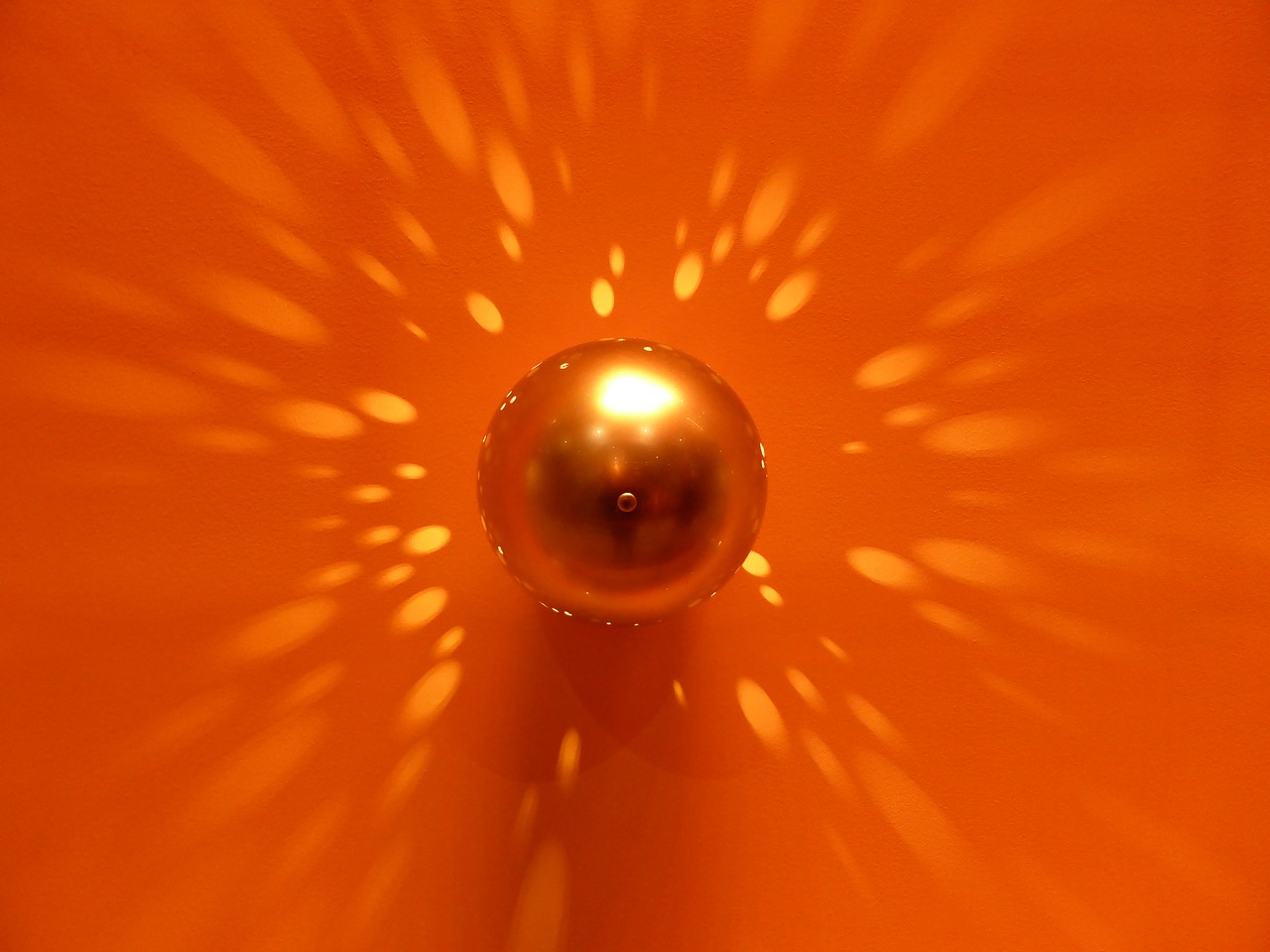 lamp light orange free photo