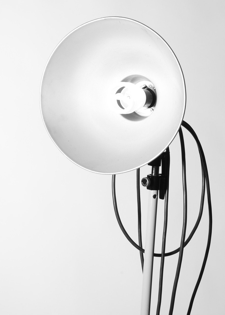 lamp black white vertical free photo