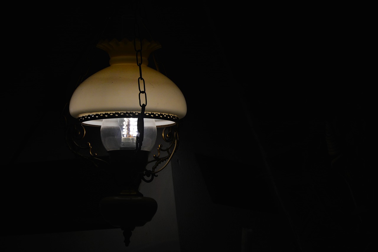 lamp light dark free photo