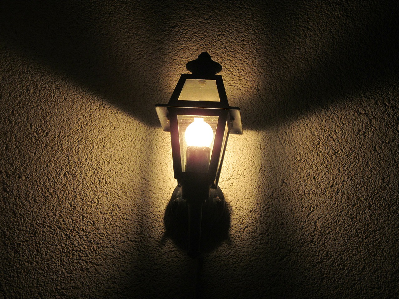 lamp lantern light free photo