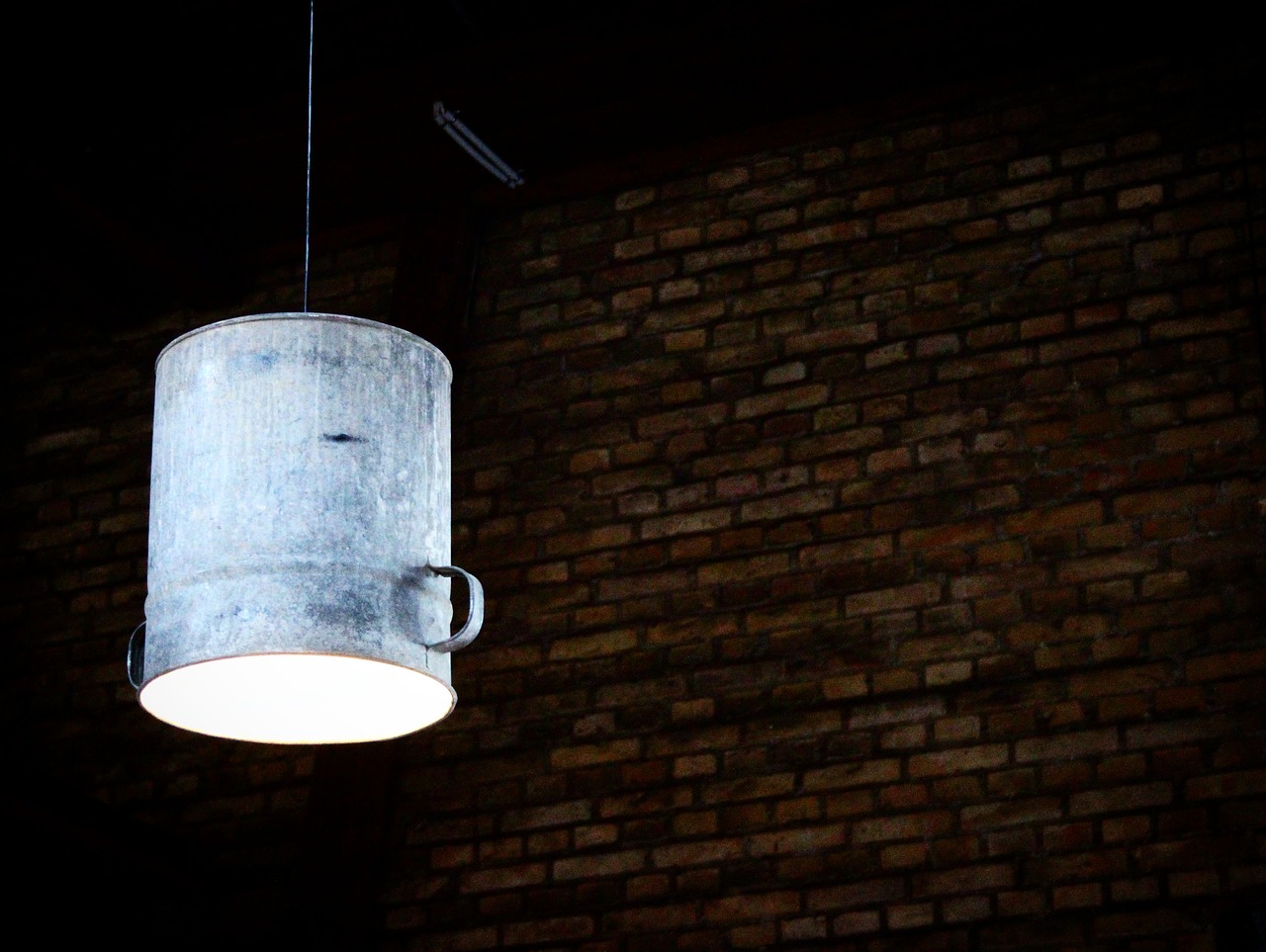 lamp  wall  bricks free photo