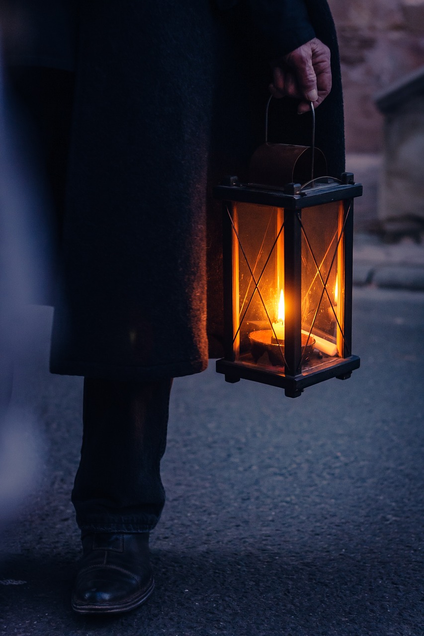 lamp  lantern  candle light free photo
