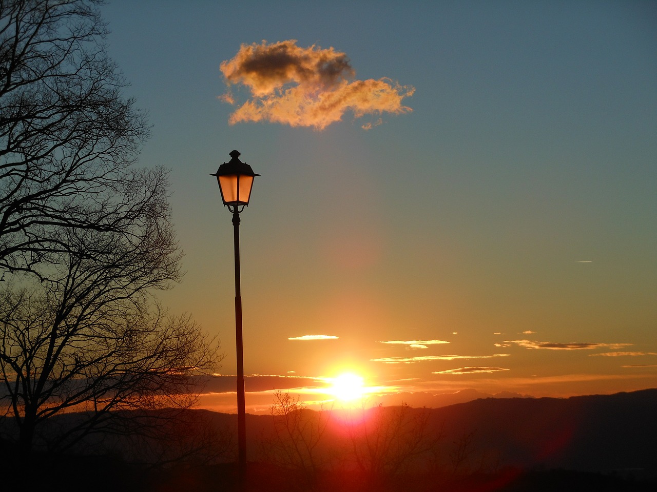 lamppost sunset landscape free photo