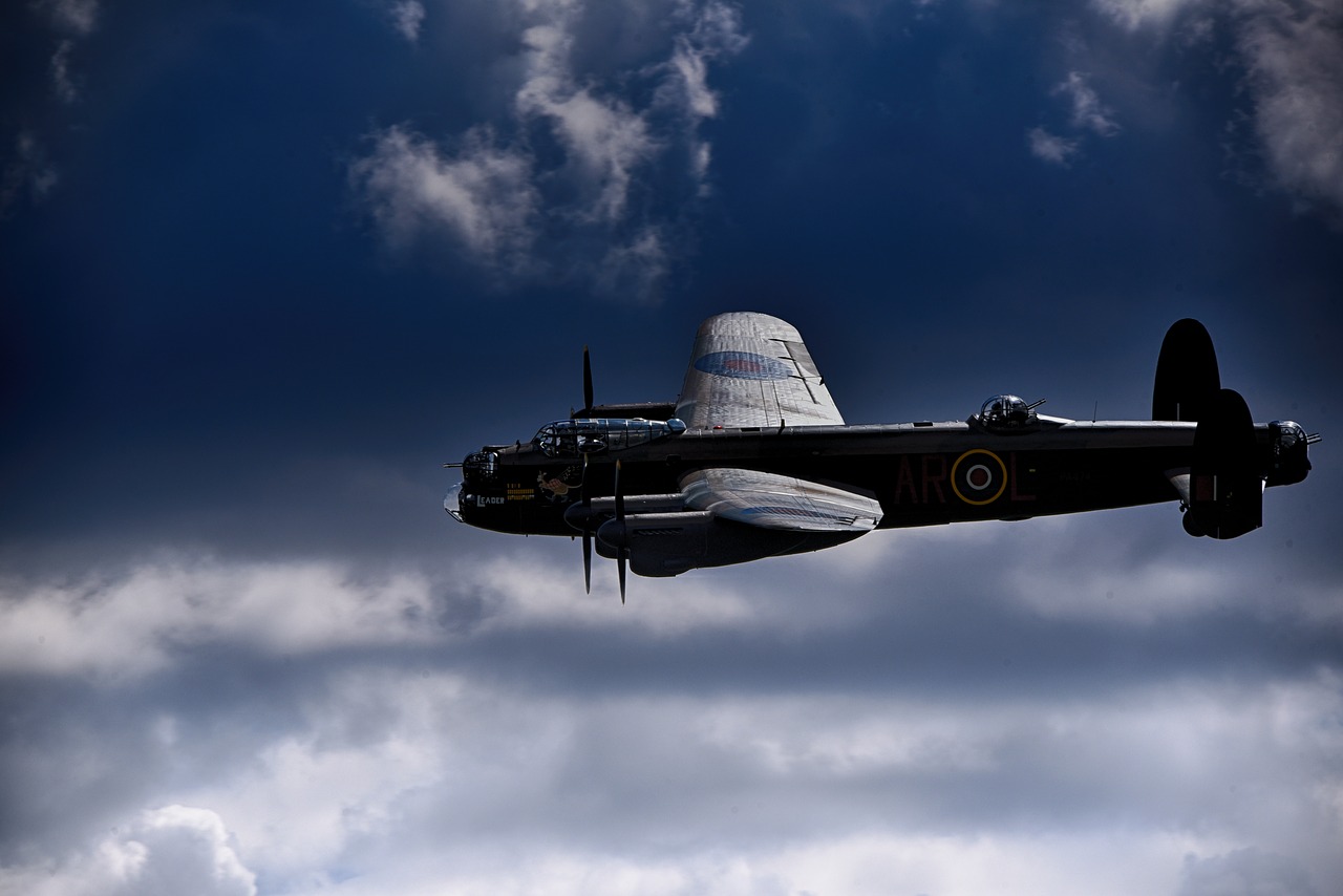 lancaster bomber airforce world war 2 free photo