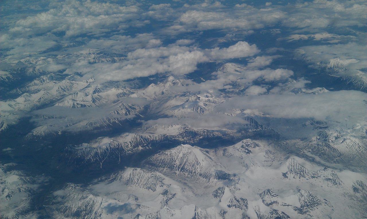 land top view mountains free photo