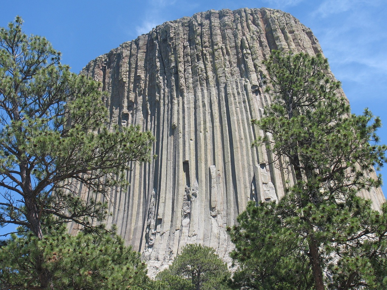 devil's tower mountain utah free photo