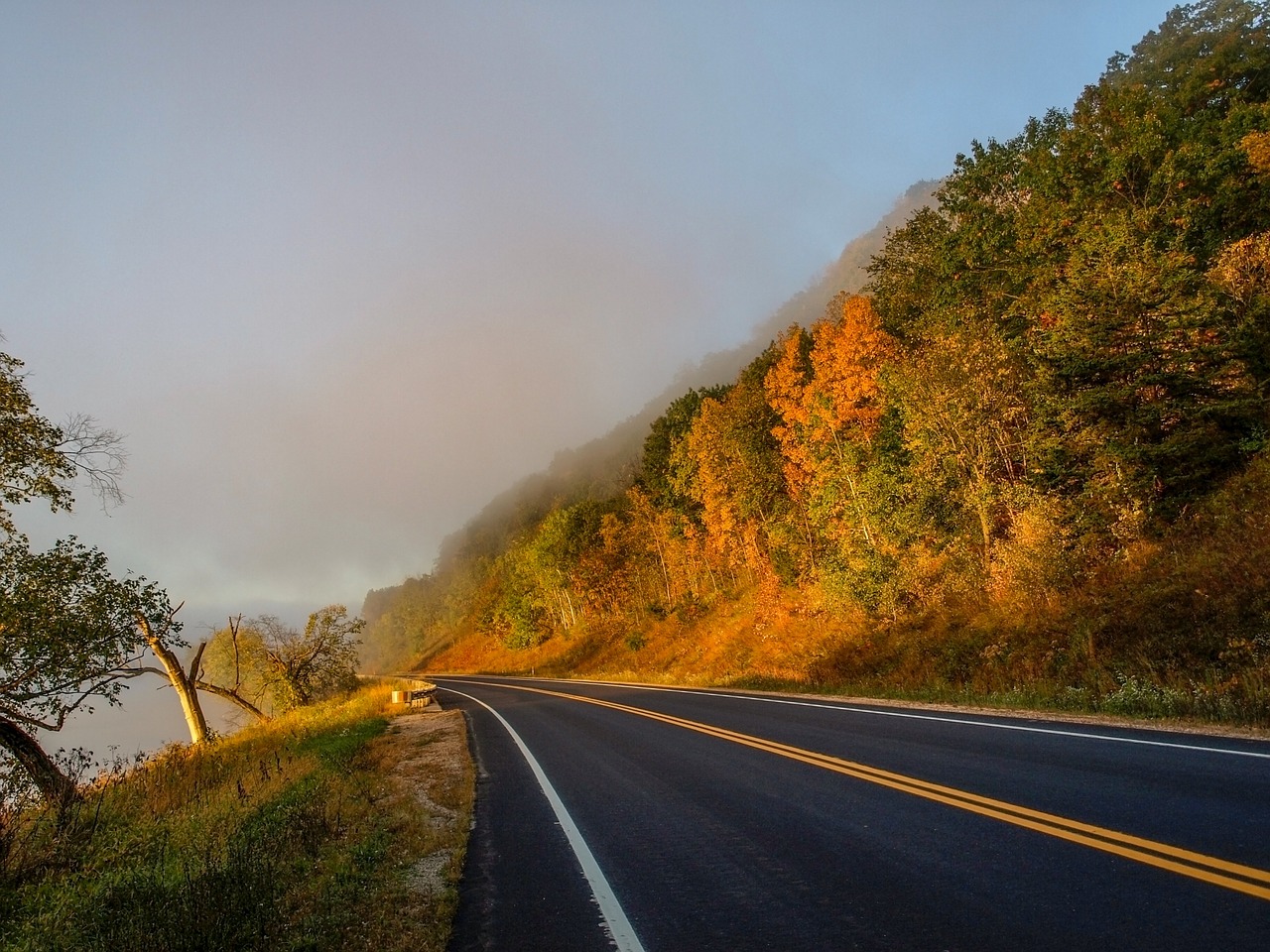 landscape road wisconsin free photo