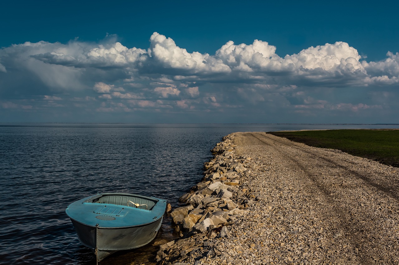 landscape horizon blue sky free photo