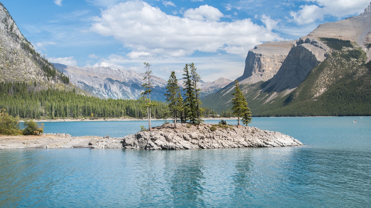 landscape canada rocky mountains free photo