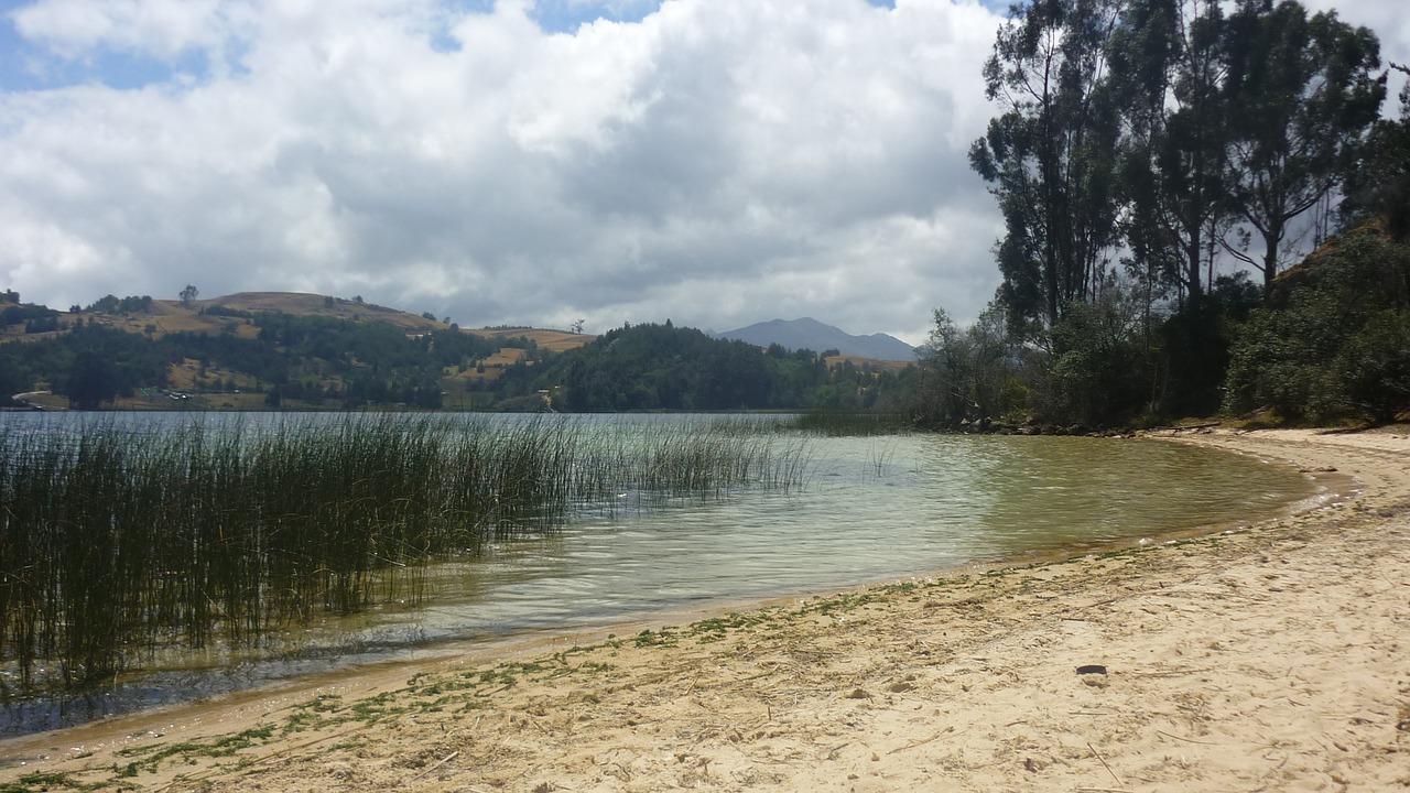 landscape lake colombia free photo