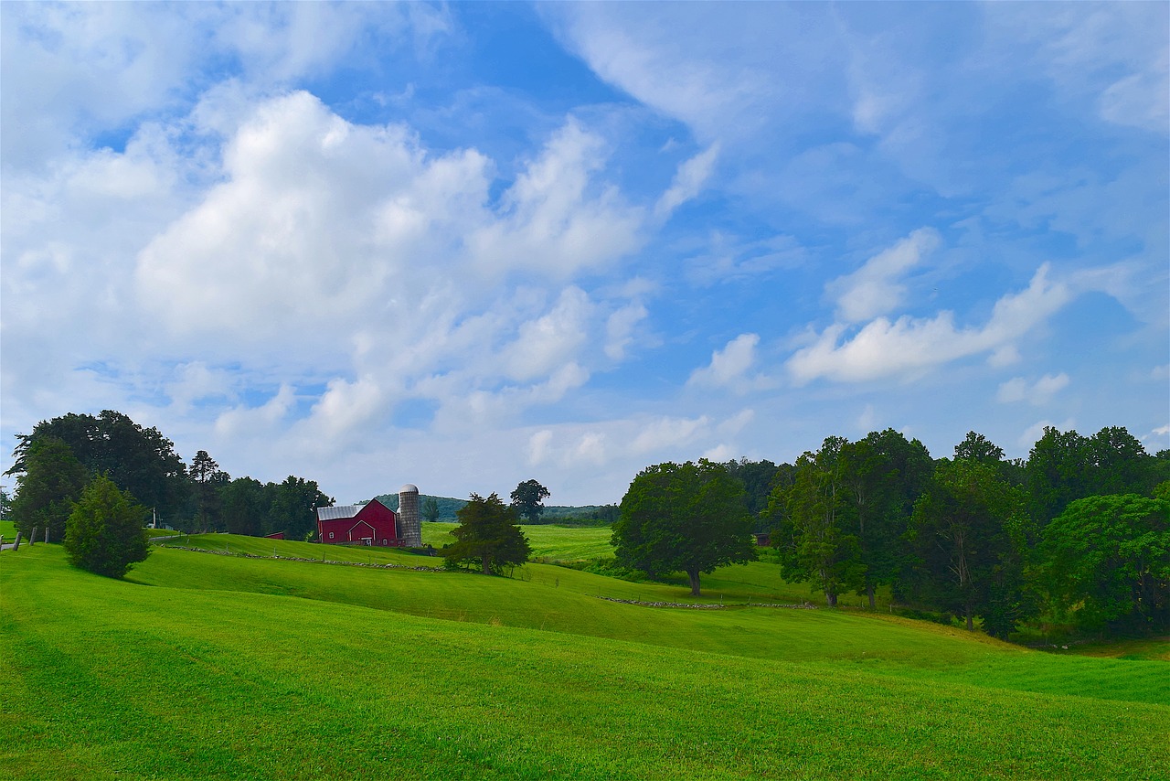 landscape rural barn free photo