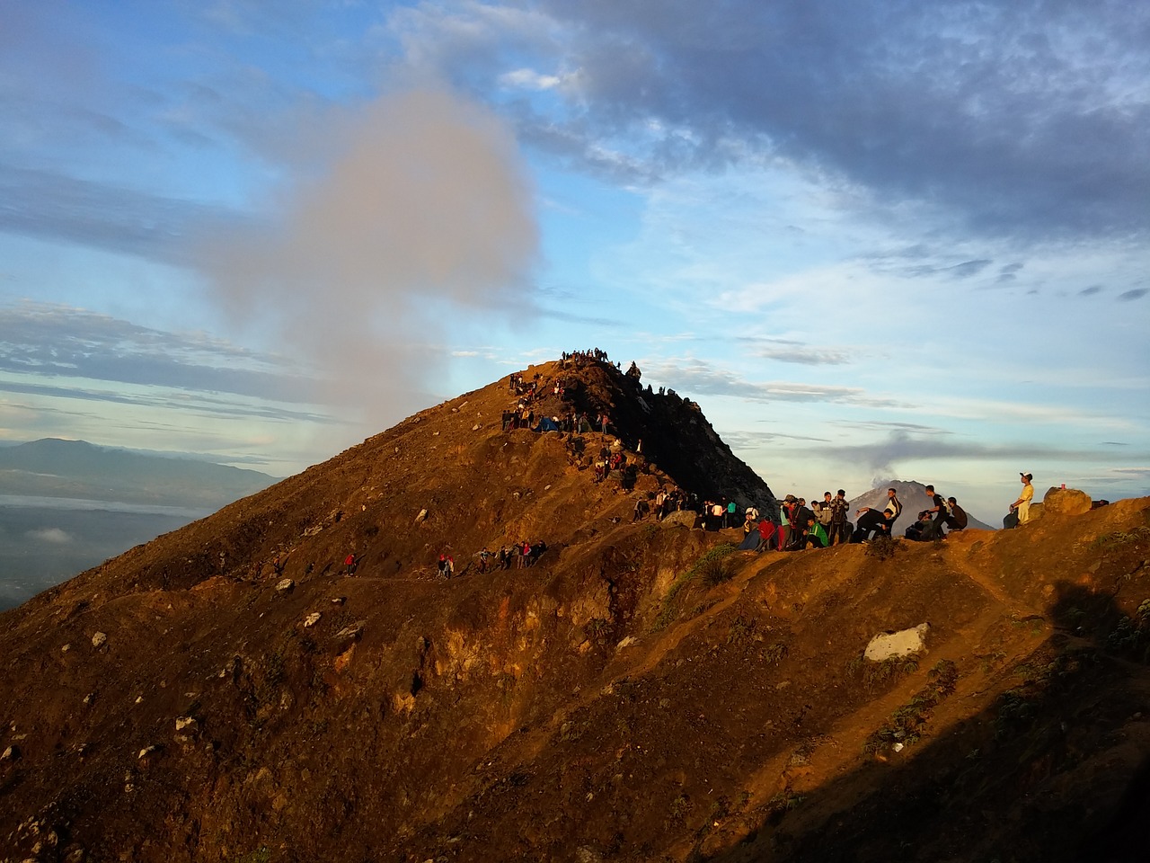 landscape panoramic mountain free photo