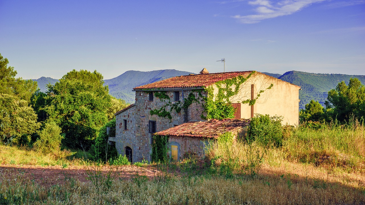 landscape  nature  bed and breakfast free photo