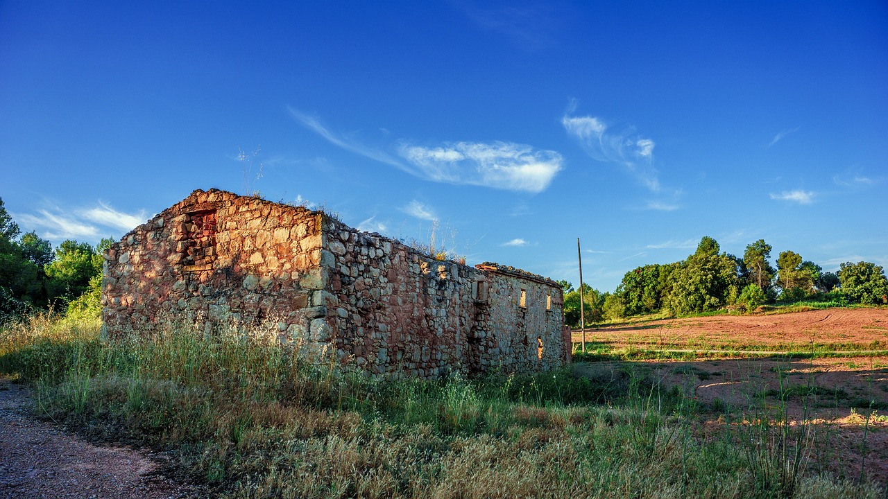 landscape  house  ruins free photo