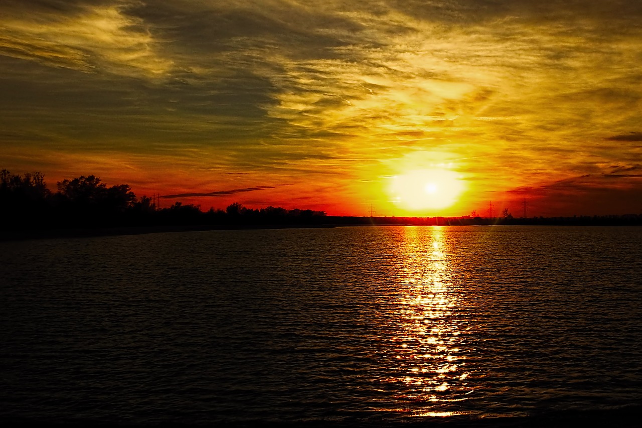 landscape  sunset  lake free photo