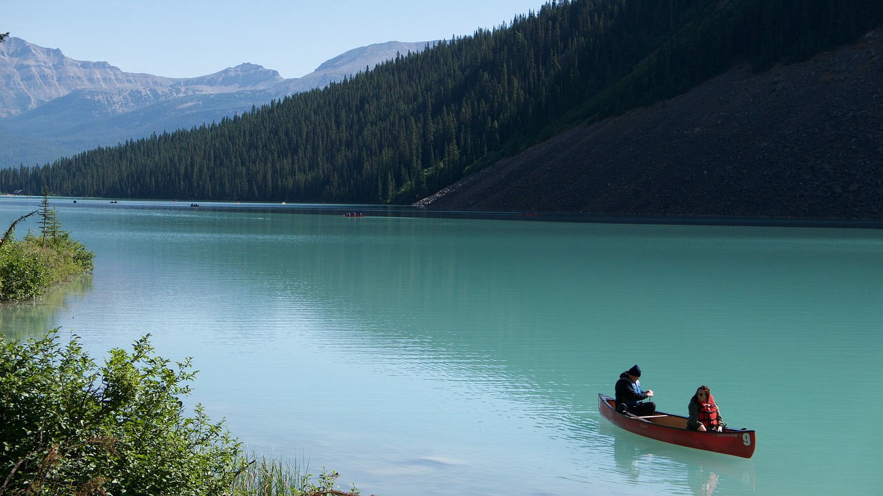 landscape  scenic  canoe free photo