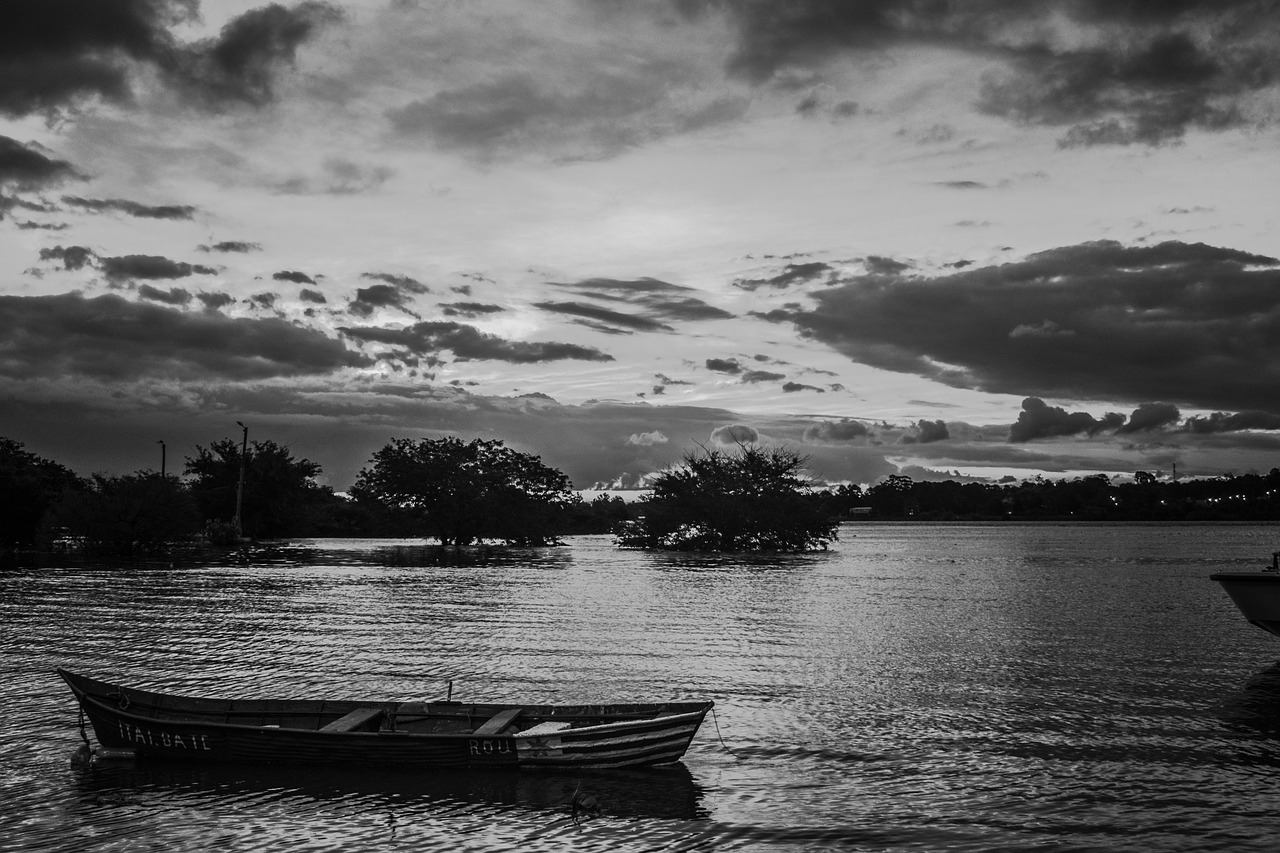 landscape  sky  boat free photo