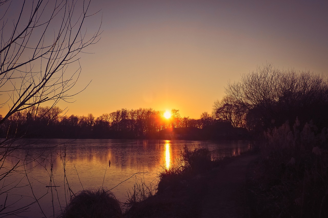 landscape  lake  nature free photo