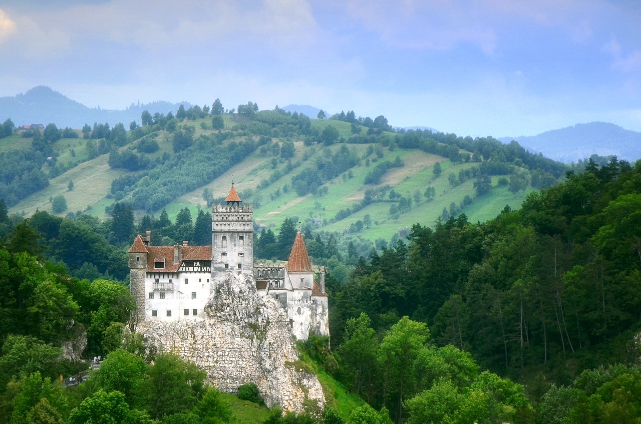 landscape  castle  dracula free photo