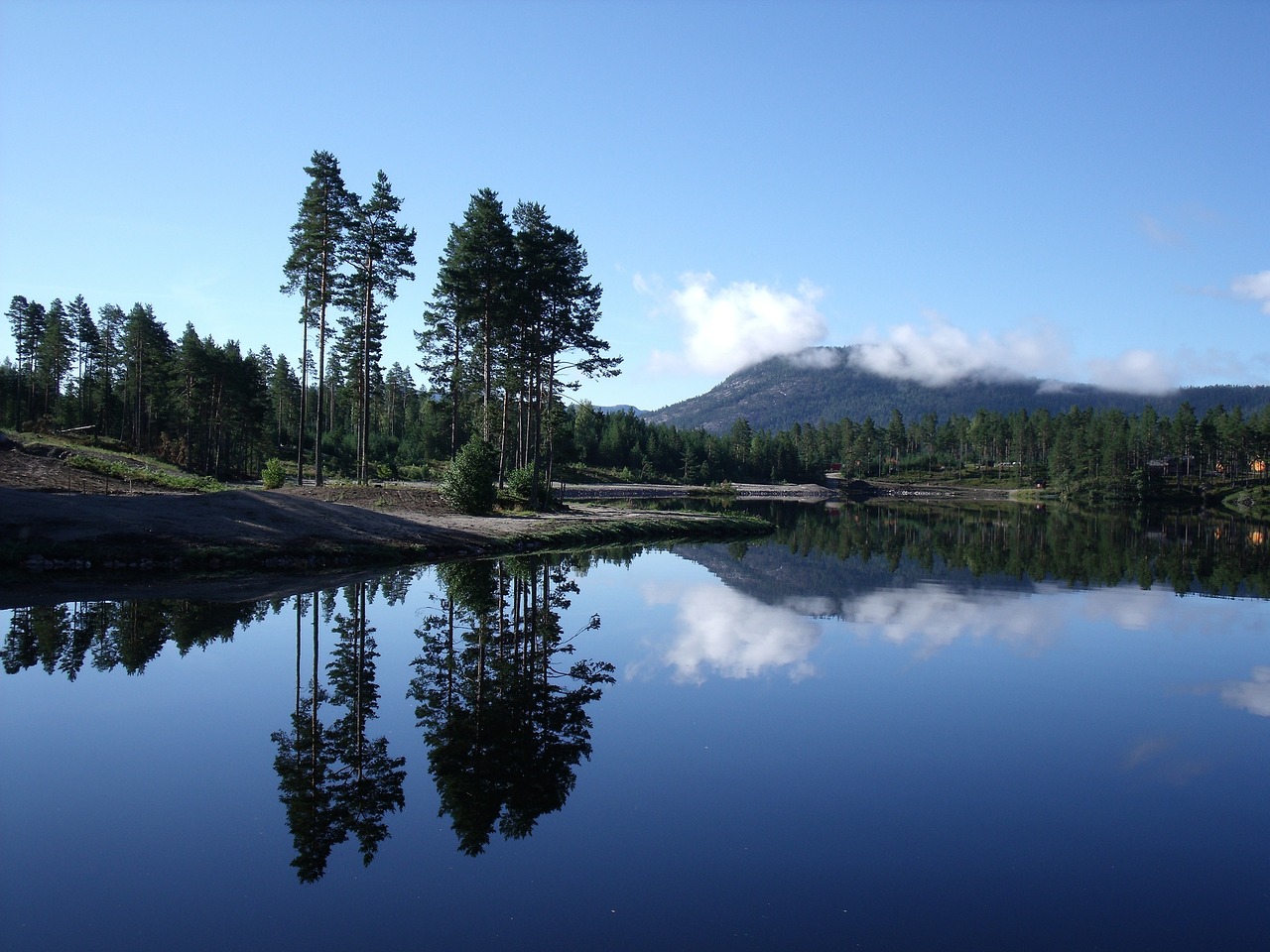 landscape norway lake free photo